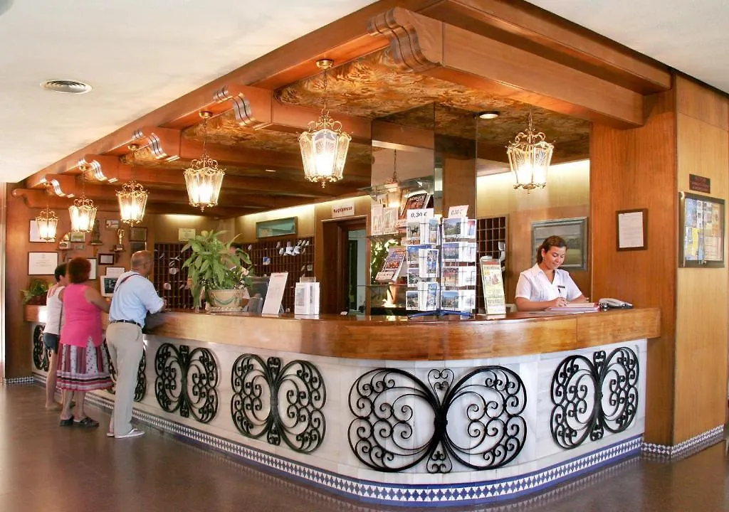 Hotel Apartamentos Bajondillo Torremolinos
