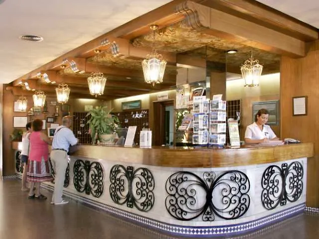Hotel Apartamentos Bajondillo Τορρεμολίνος