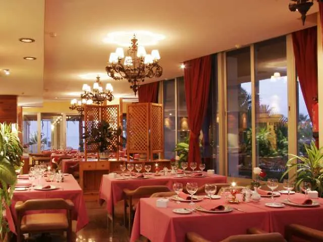 Ξενοδοχείο με διαμερίσματα Hotel Apartamentos Bajondillo Τορρεμολίνος