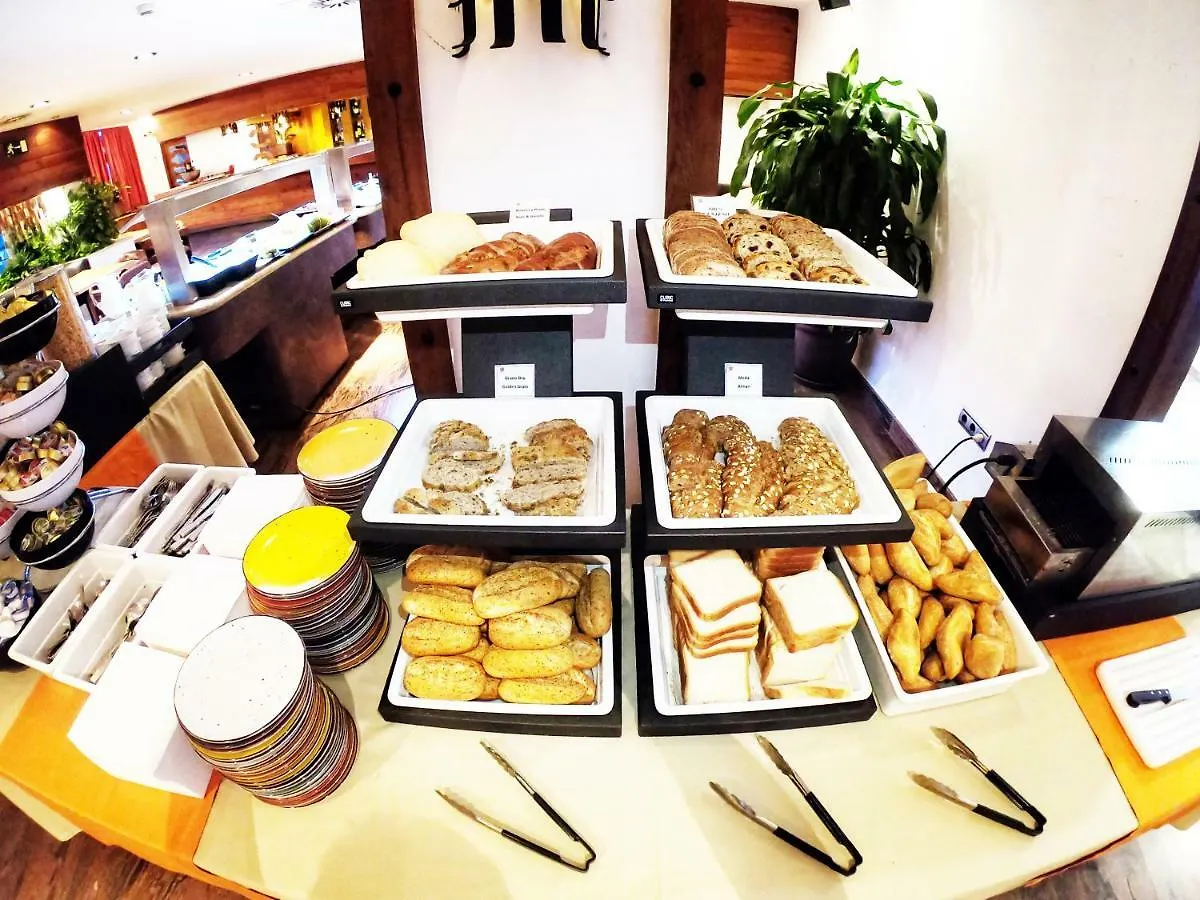טורמולינוס Hotel Apartamentos Bajondillo מלון דירות